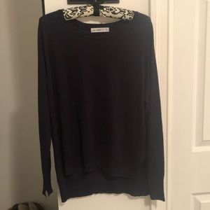 🦋2/$30 Navy Zara Knit